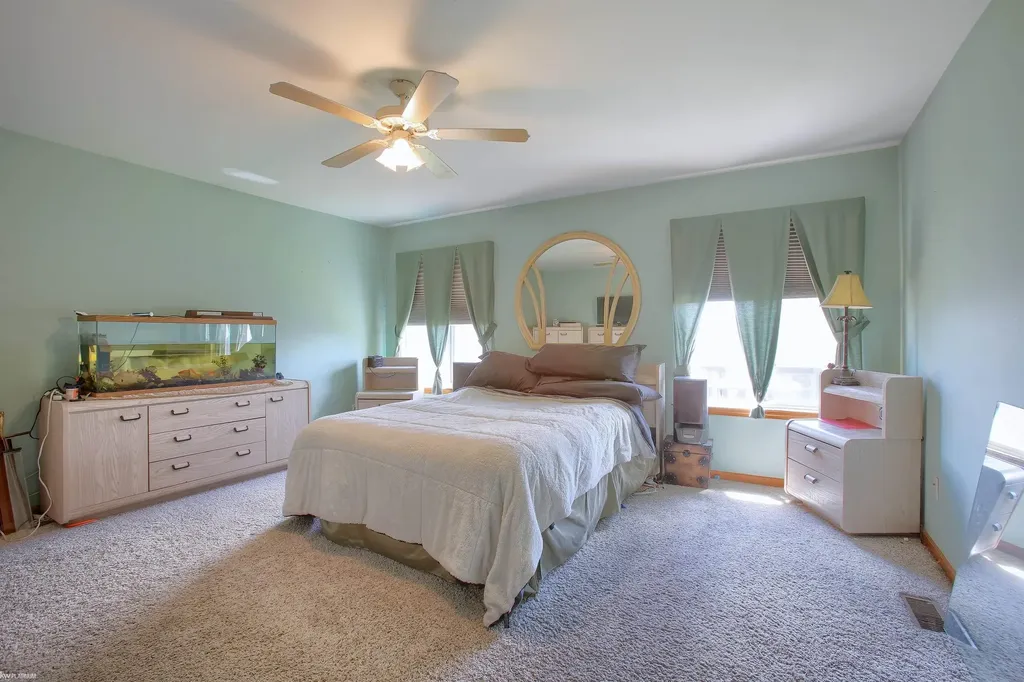 32036 Holly Drive Chesterfield Township MI 48047