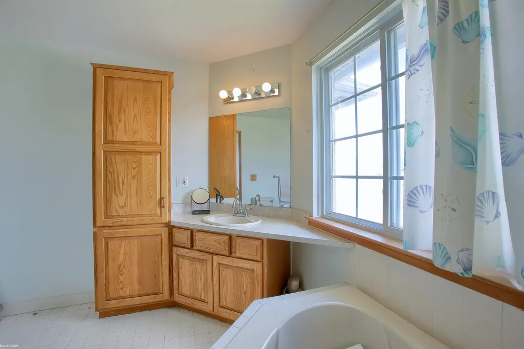 32036 Holly Drive Chesterfield Township MI 48047