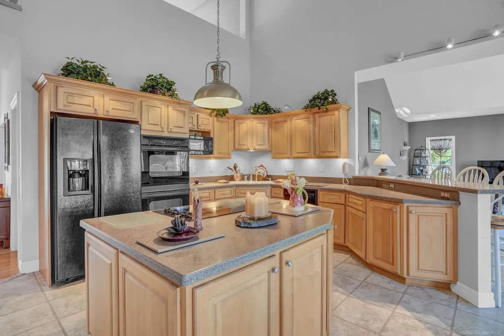 2185 E Houghton Drive Denton Township MI 48629
