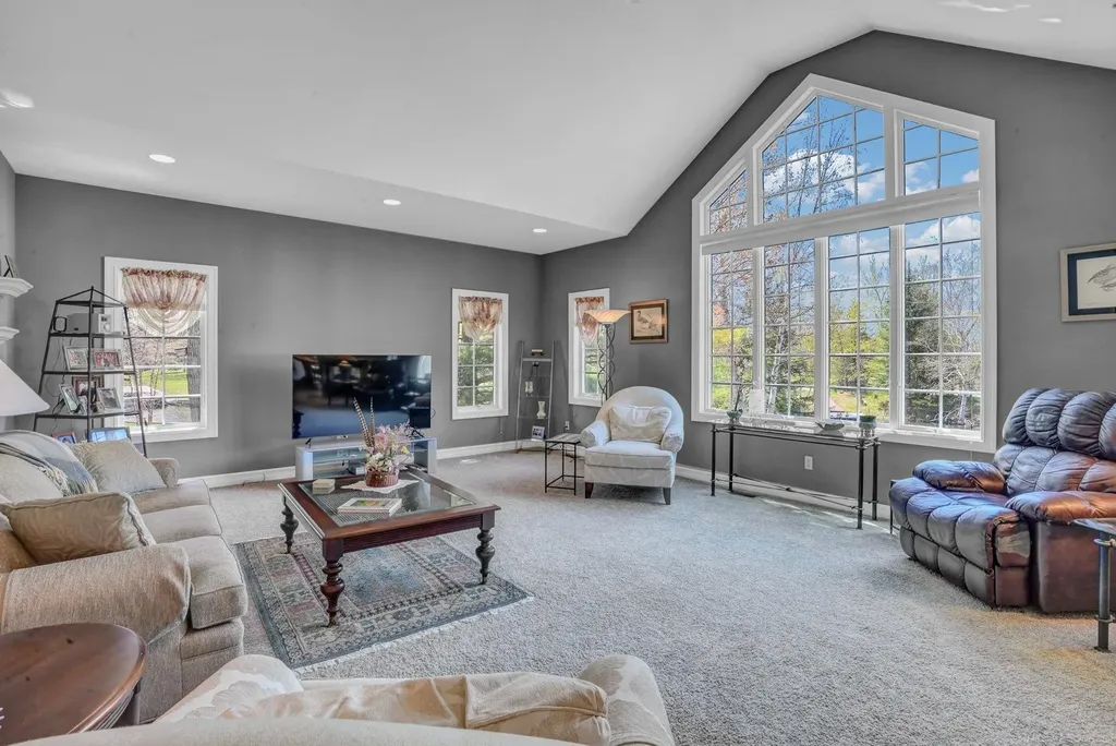 2185 E Houghton Drive Denton Township MI 48629