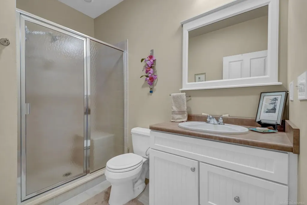 2185 E Houghton Drive Denton Township MI 48629