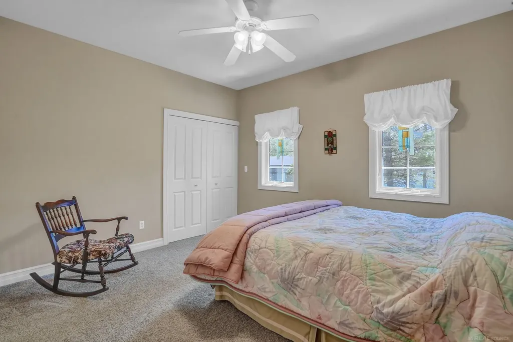 2185 E Houghton Drive Denton Township MI 48629