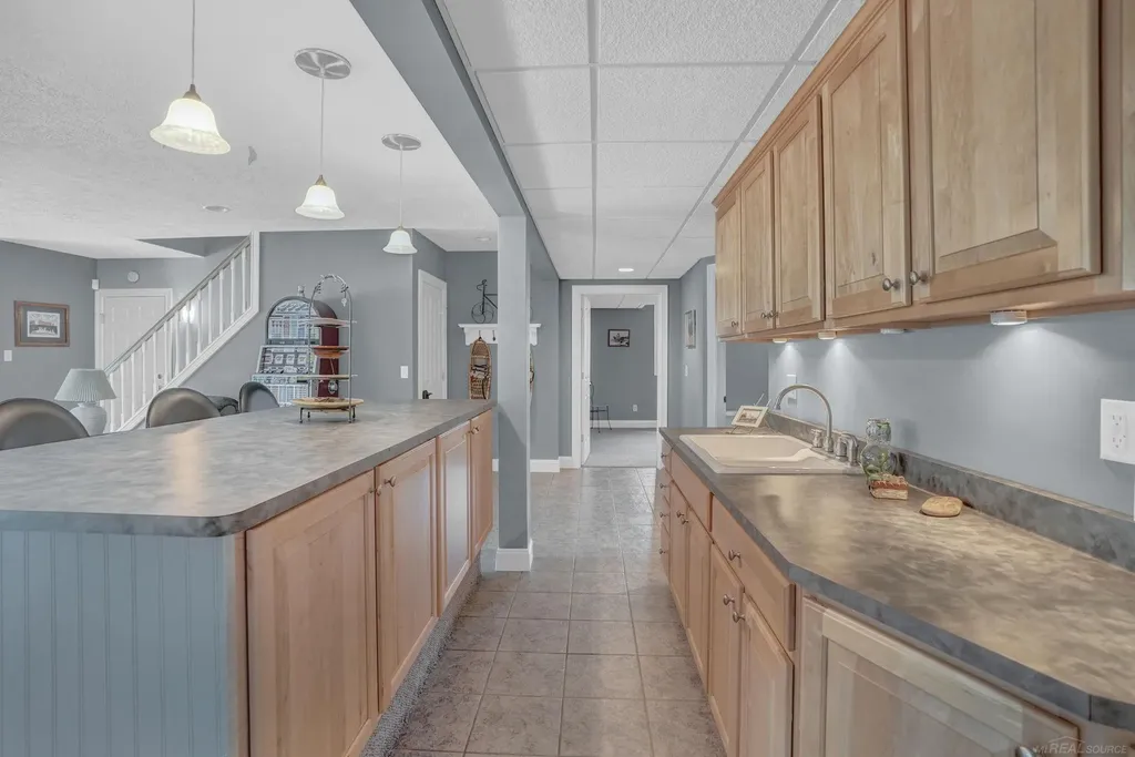 2185 E Houghton Drive Denton Township MI 48629