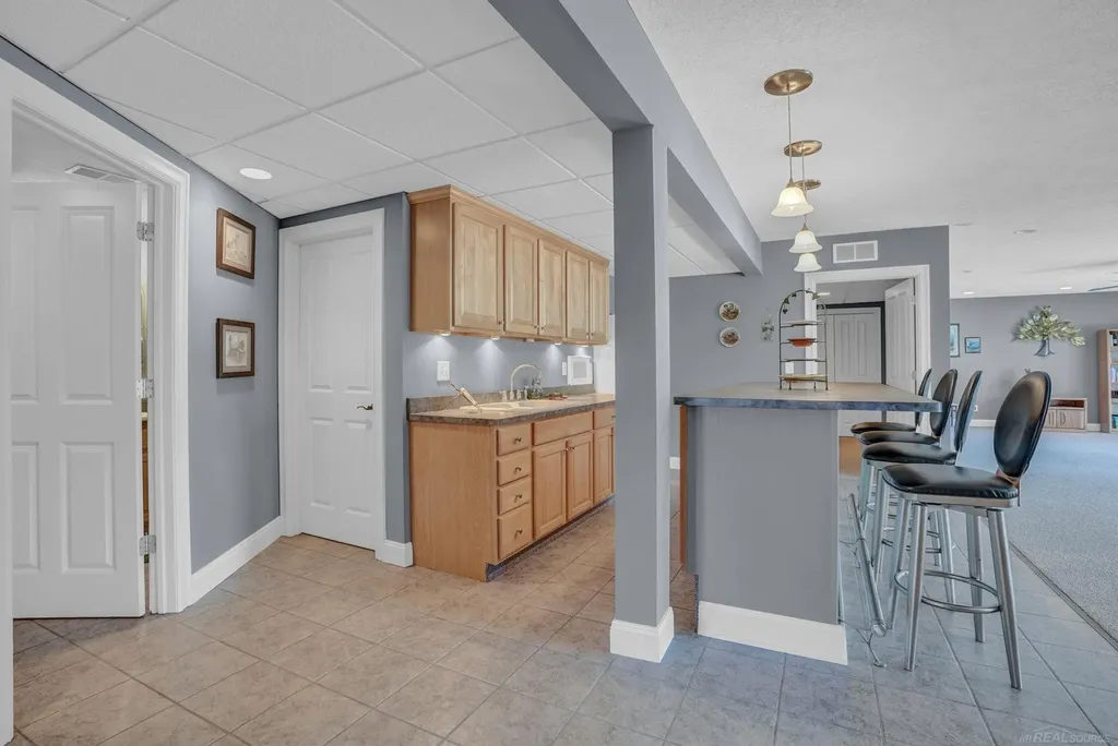 2185 E Houghton Drive Denton Township MI 48629