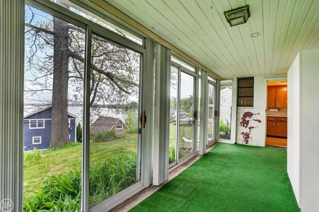 664 Sunrise Park Street Genoa Township MI 48843