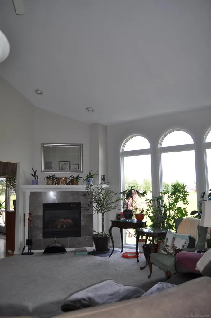 1138 Saint Andrews Avenue Highland Charter Township MI 48357