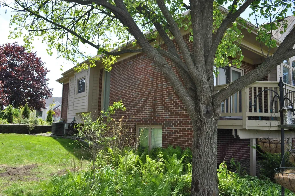 1138 Saint Andrews Avenue Highland Charter Township MI 48357