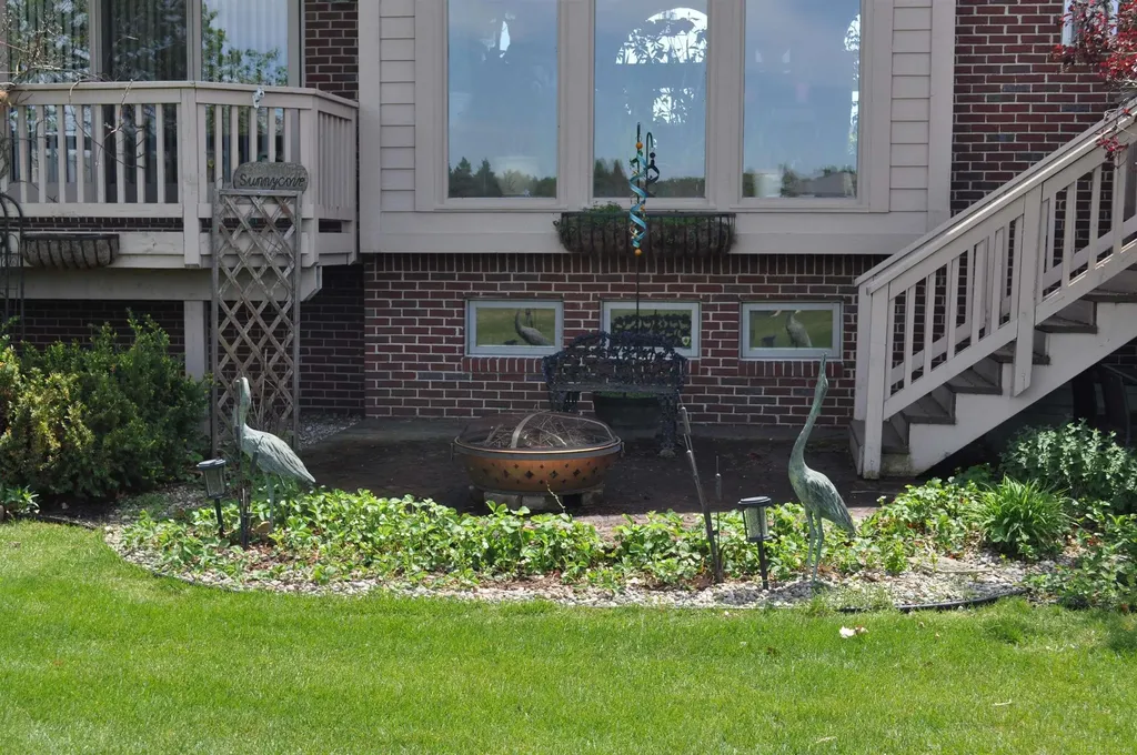 1138 Saint Andrews Avenue Highland Charter Township MI 48357