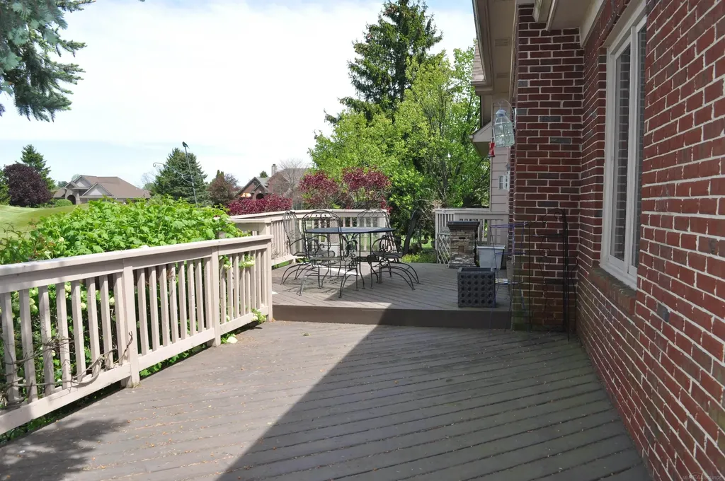 1138 Saint Andrews Avenue Highland Charter Township MI 48357