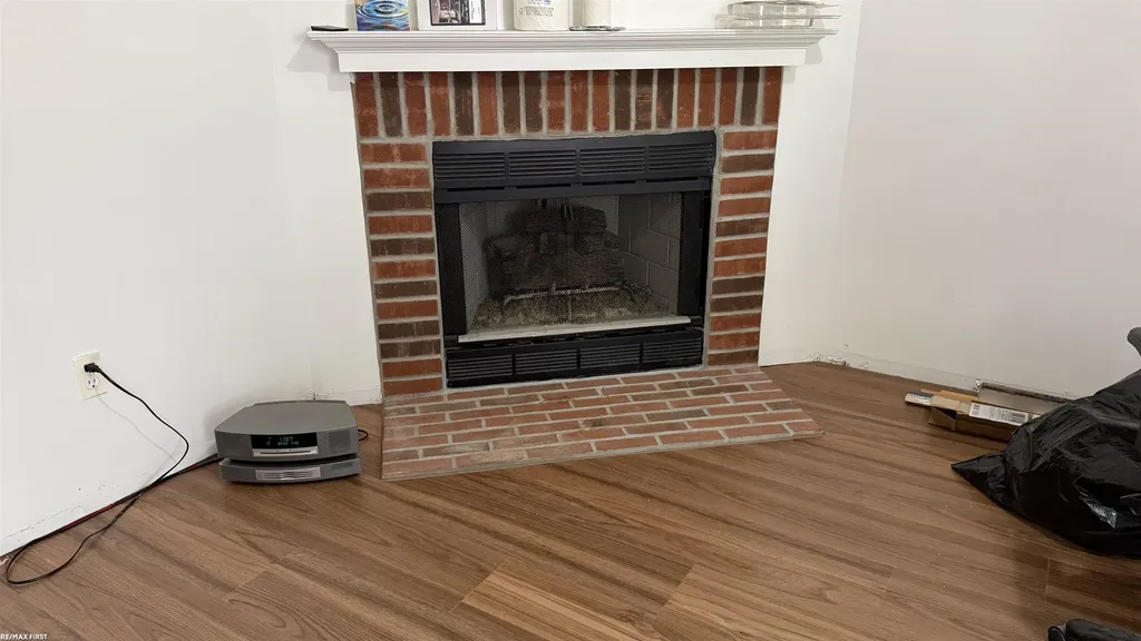 38210 E Maple Forest Boulevard Harrison Charter Township MI 48045