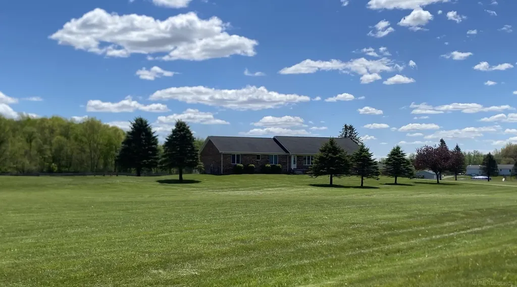 13880 Moss Creek Road Augusta Charter Township MI 48160