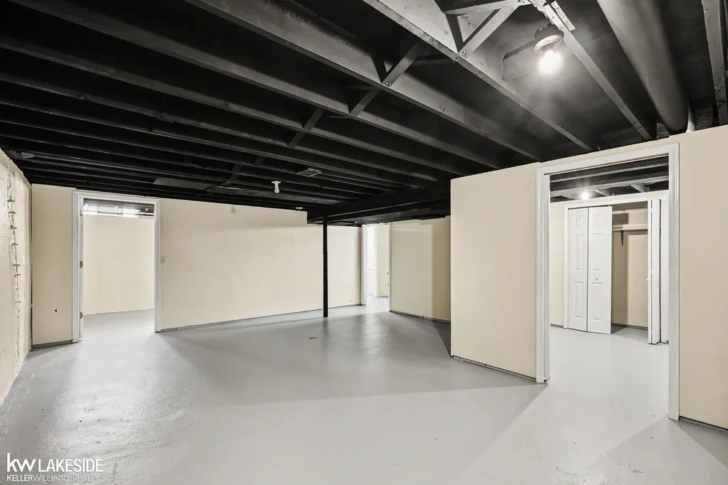 35619 Seville Street Clinton Charter Township MI 48035