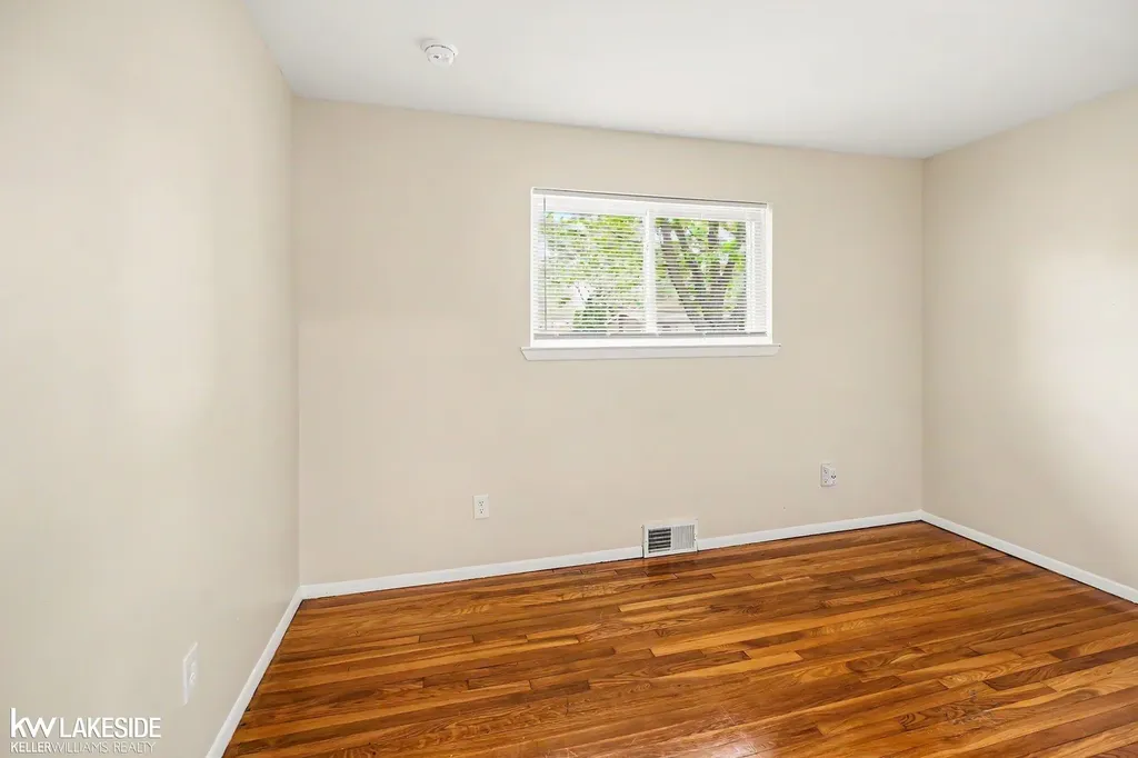 35619 Seville Street Clinton Charter Township MI 48035