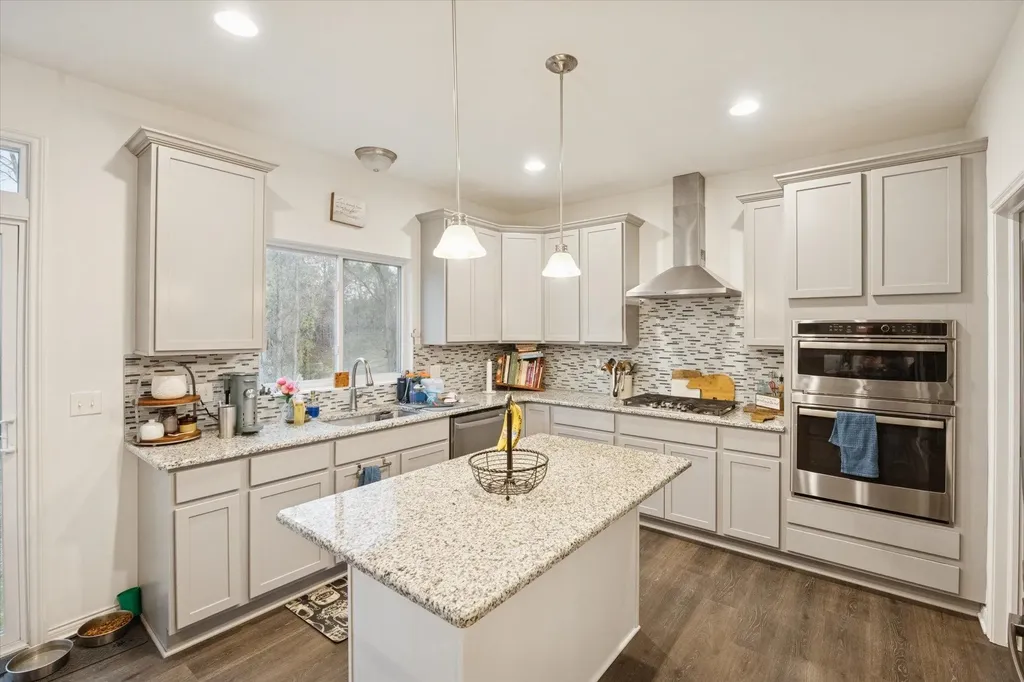 126 Parker Ln Lane Ortonville Village MI 48462