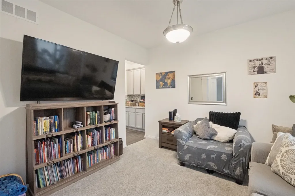 126 Parker Ln Lane Ortonville Village MI 48462