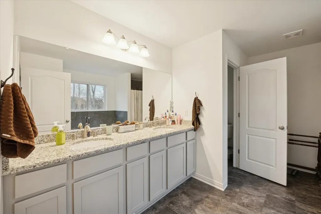 126 Parker Ln Lane Ortonville Village MI 48462