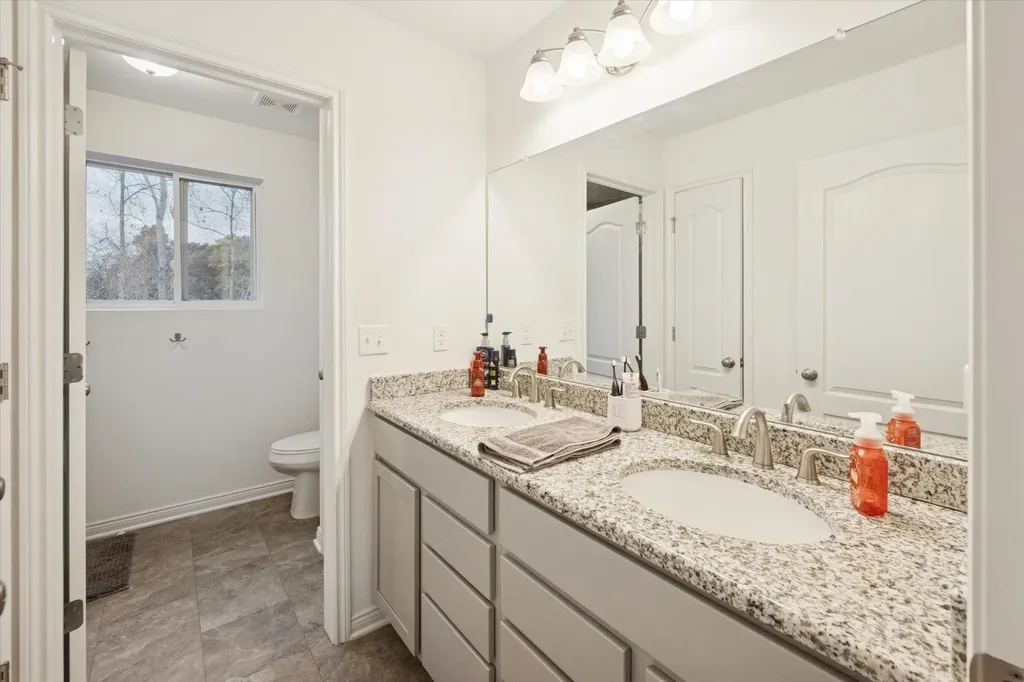 126 Parker Ln Lane Ortonville Village MI 48462