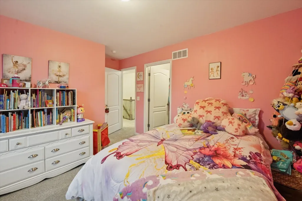 126 Parker Ln Lane Ortonville Village MI 48462