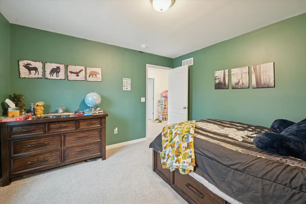 126 Parker Ln Lane Ortonville Village MI 48462