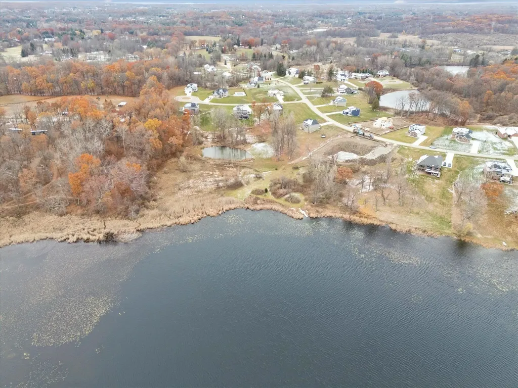 126 Parker Ln Lane Ortonville Village MI 48462