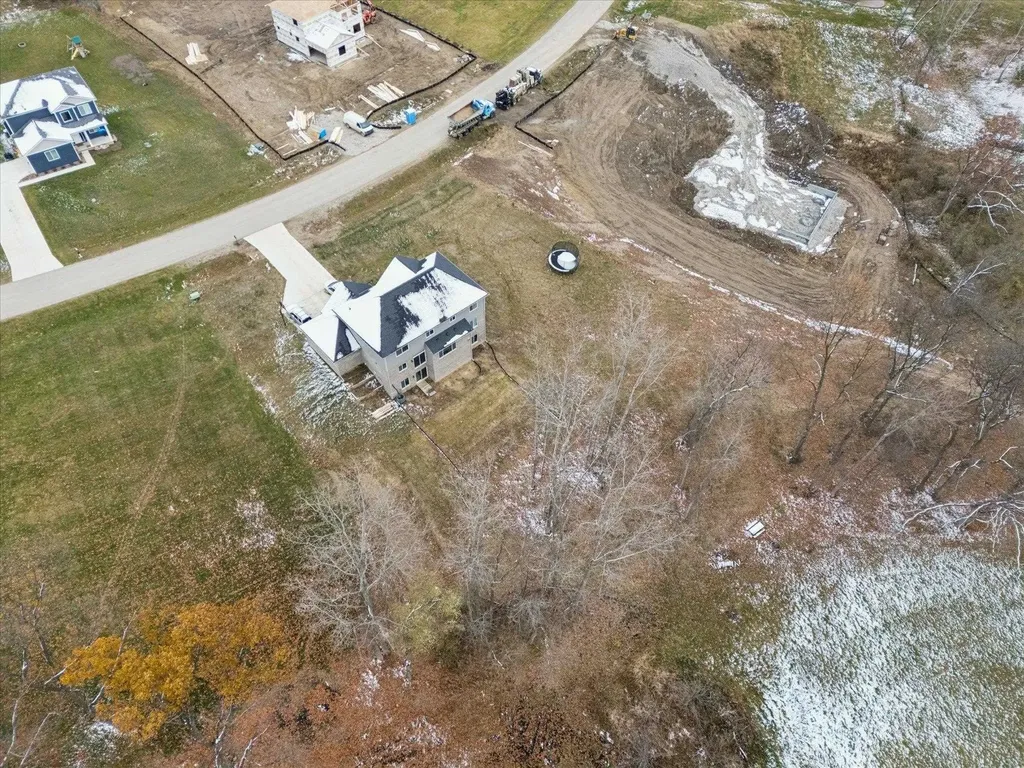 126 Parker Ln Lane Ortonville Village MI 48462