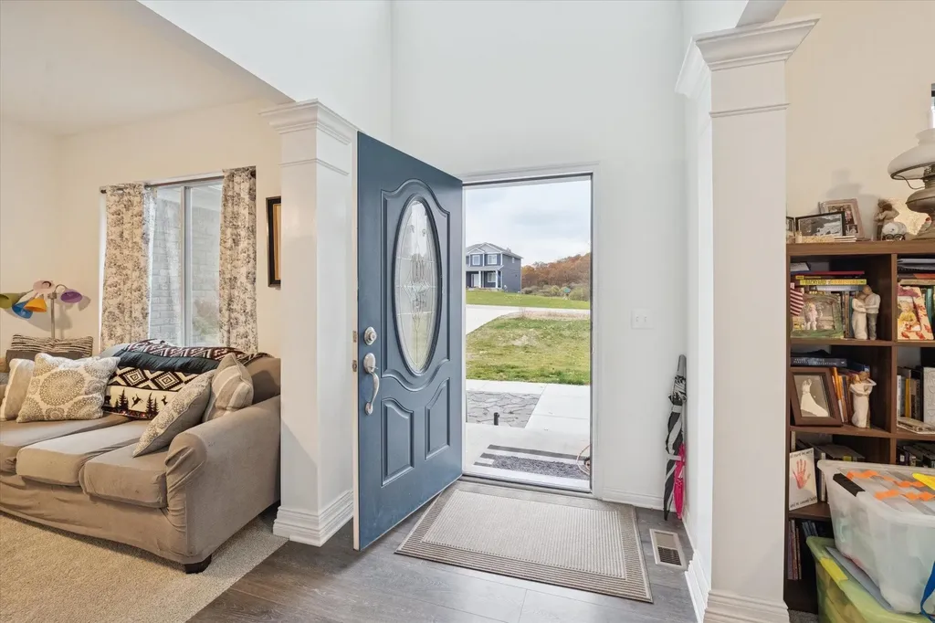 126 Parker Ln Lane Ortonville Village MI 48462