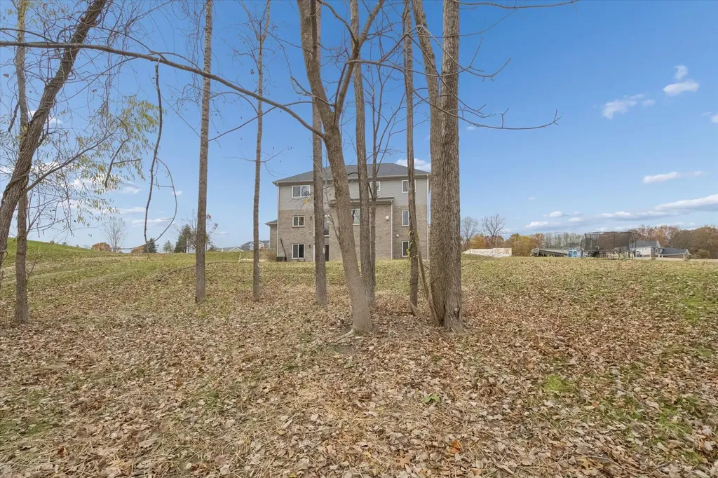 126 Parker Ln Lane Ortonville Village MI 48462