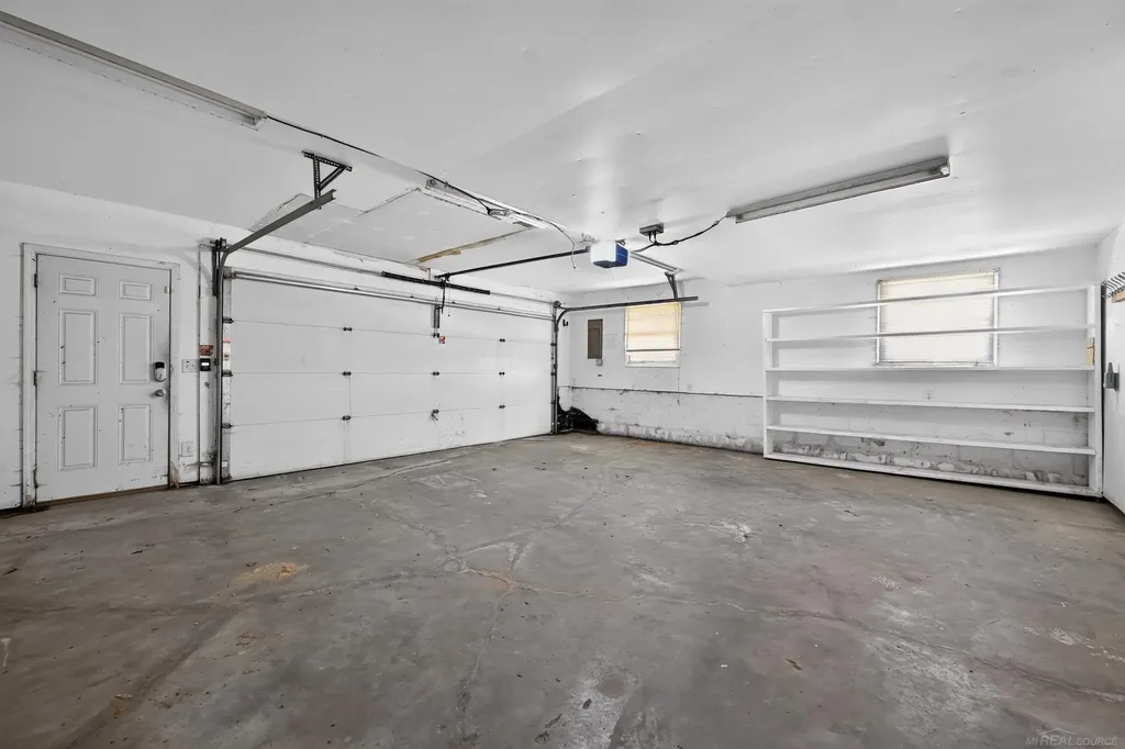6611 Textile Road Ypsilanti Charter Township MI 48197
