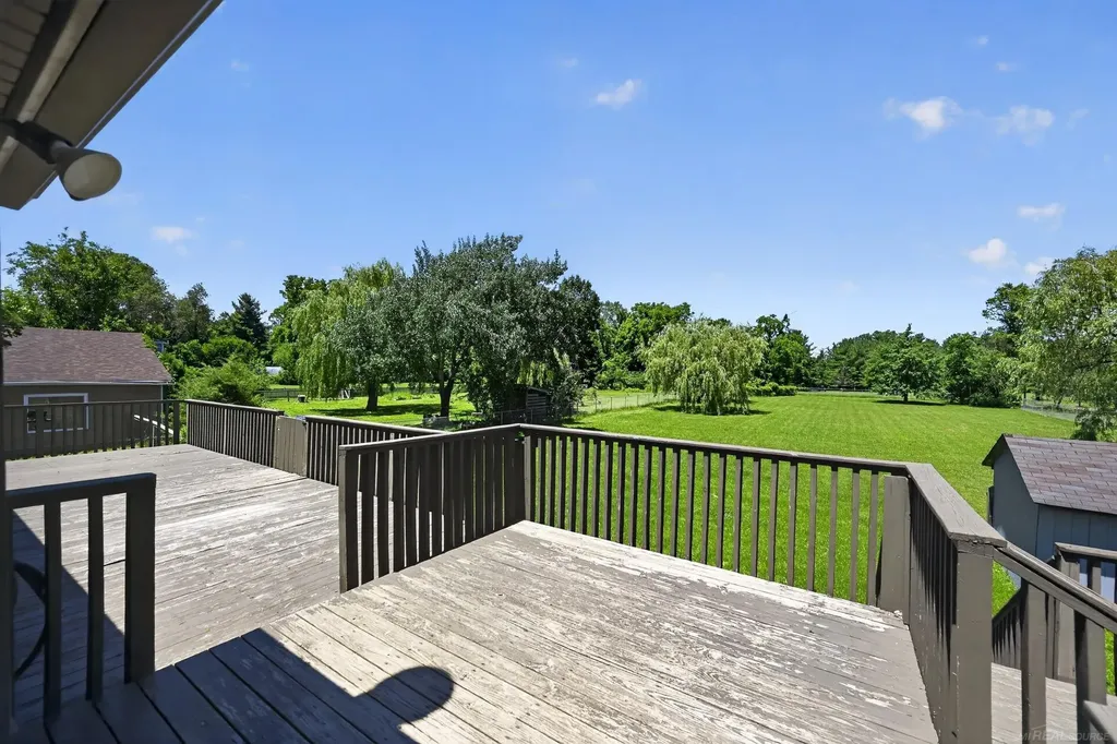 6611 Textile Road Ypsilanti Charter Township MI 48197