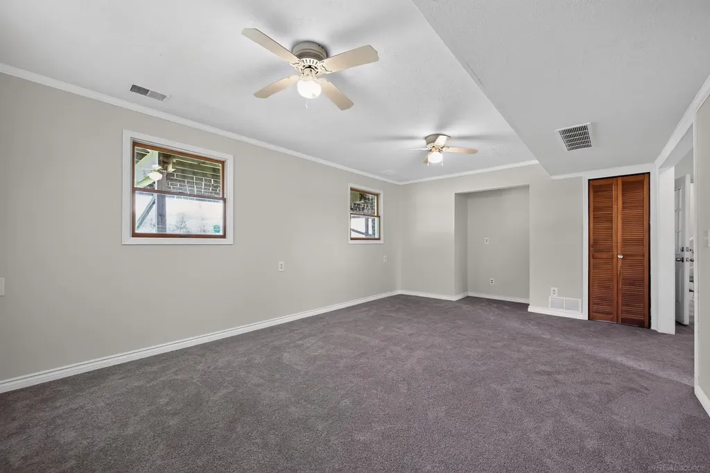 6611 Textile Road Ypsilanti Charter Township MI 48197