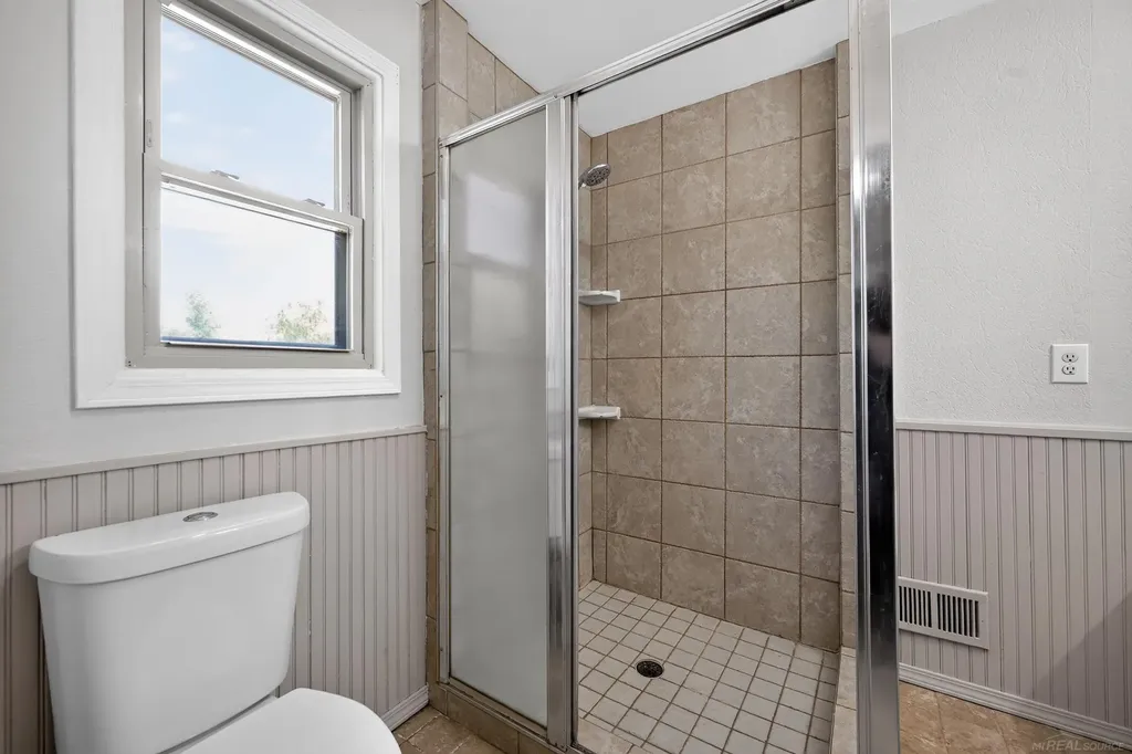 6611 Textile Road Ypsilanti Charter Township MI 48197