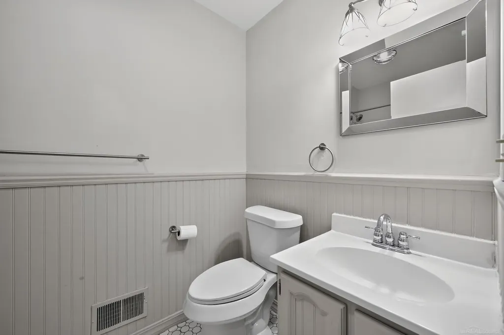 6611 Textile Road Ypsilanti Charter Township MI 48197