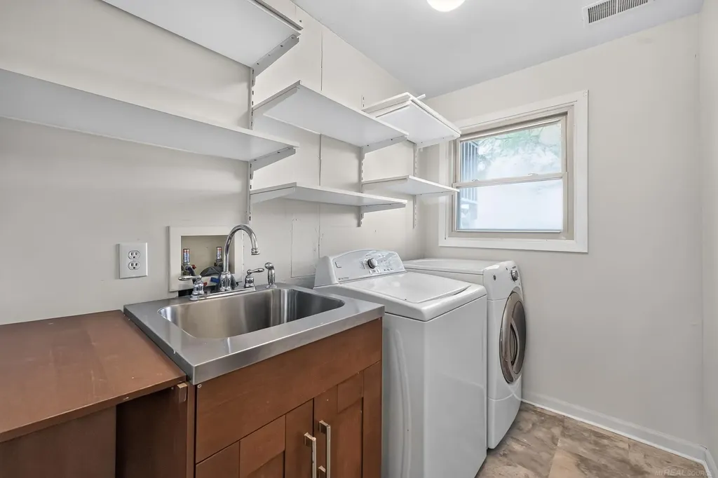 6611 Textile Road Ypsilanti Charter Township MI 48197