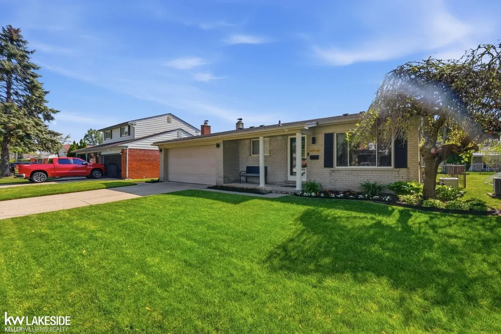 40916 Pickett Ridge Road Sterling Heights City MI 48313
