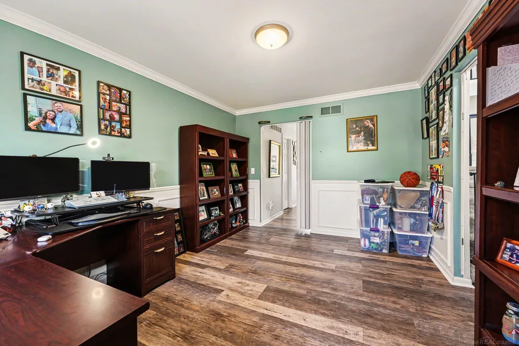 63564 Monticello E Drive Washington Township MI 48095