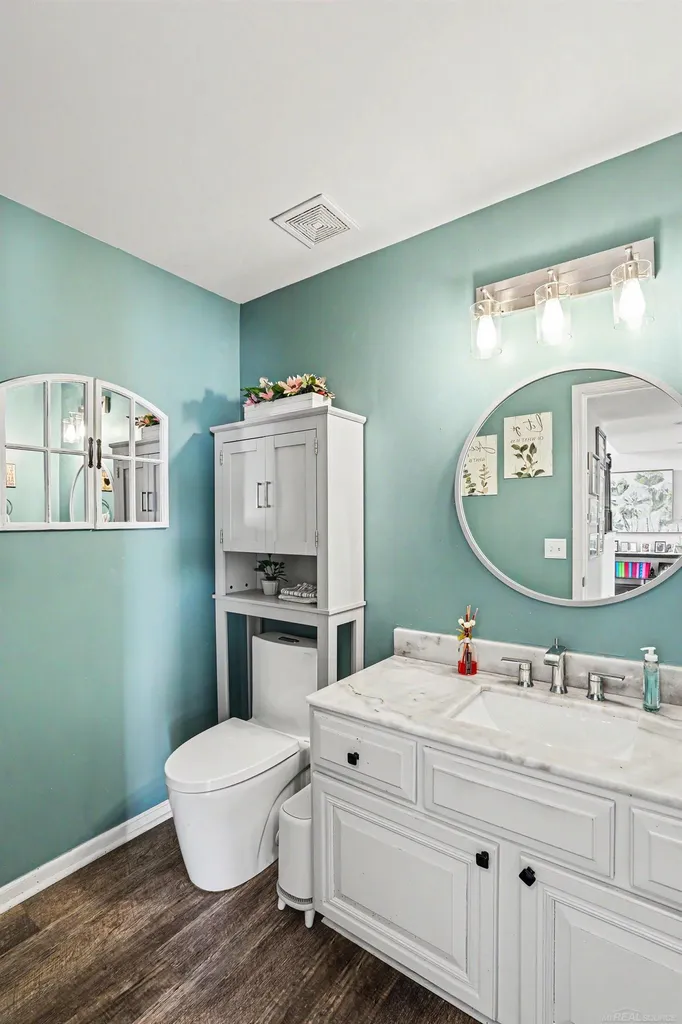 63564 Monticello E Drive Washington Township MI 48095