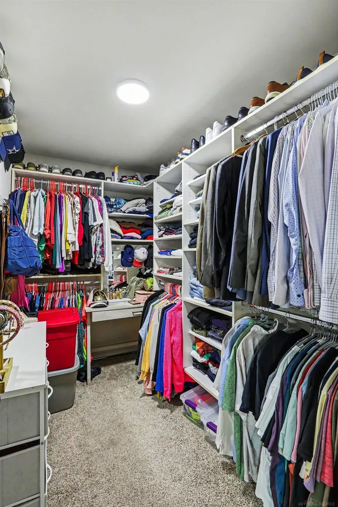 63564 Monticello E Drive Washington Township MI 48095