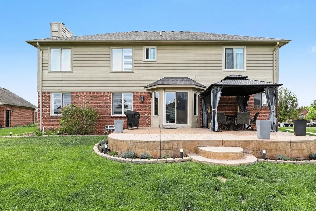 63564 Monticello E Drive Washington Township MI 48095