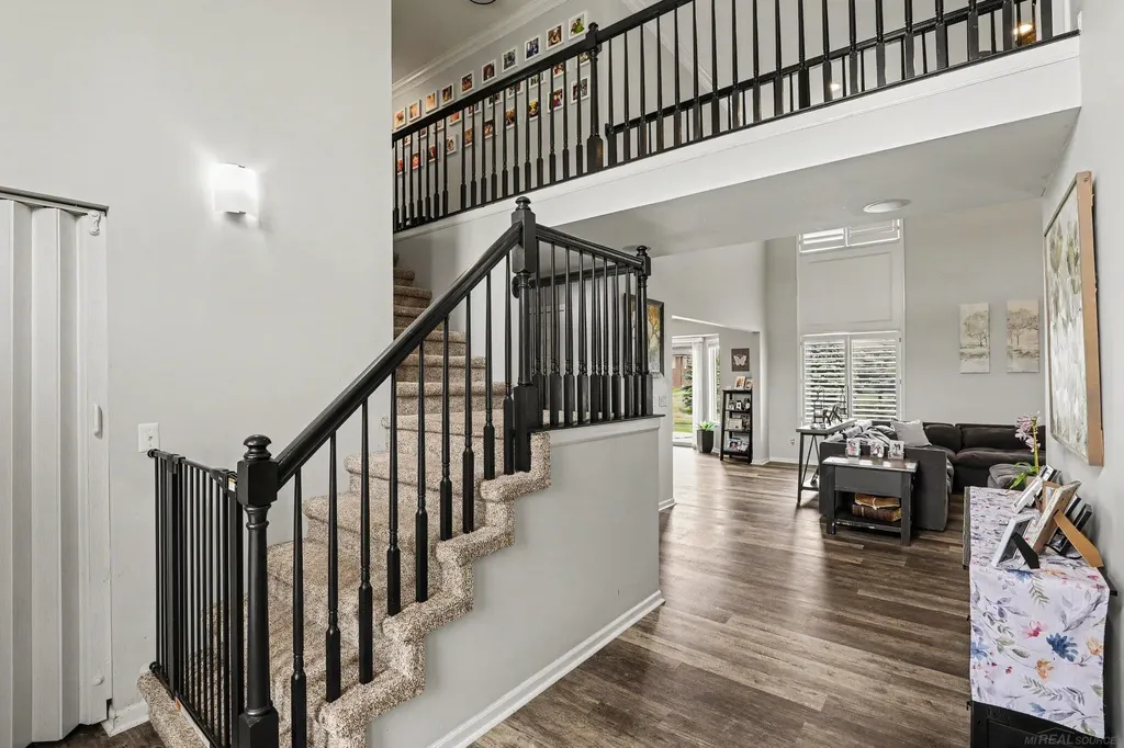 63564 Monticello E Drive Washington Township MI 48095