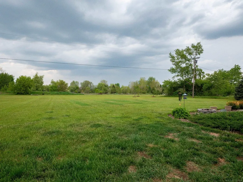 29681 Rogan Lenox Township MI 48048