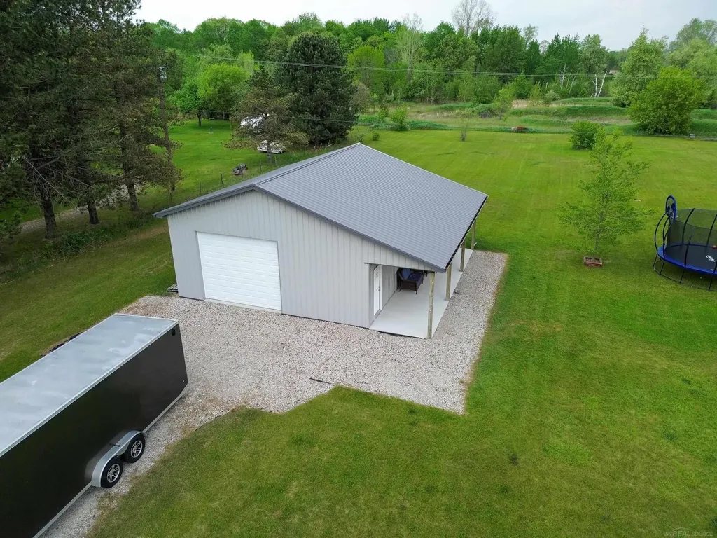 29681 Rogan Lenox Township MI 48048