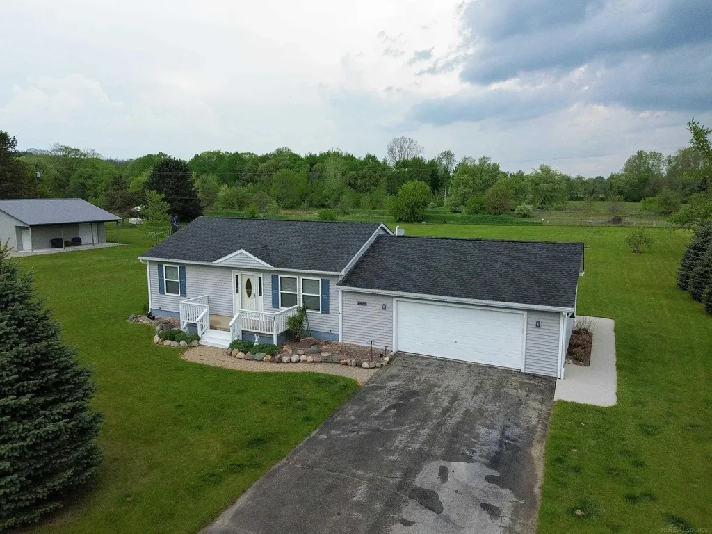 29681 Rogan Lenox Township MI 48048