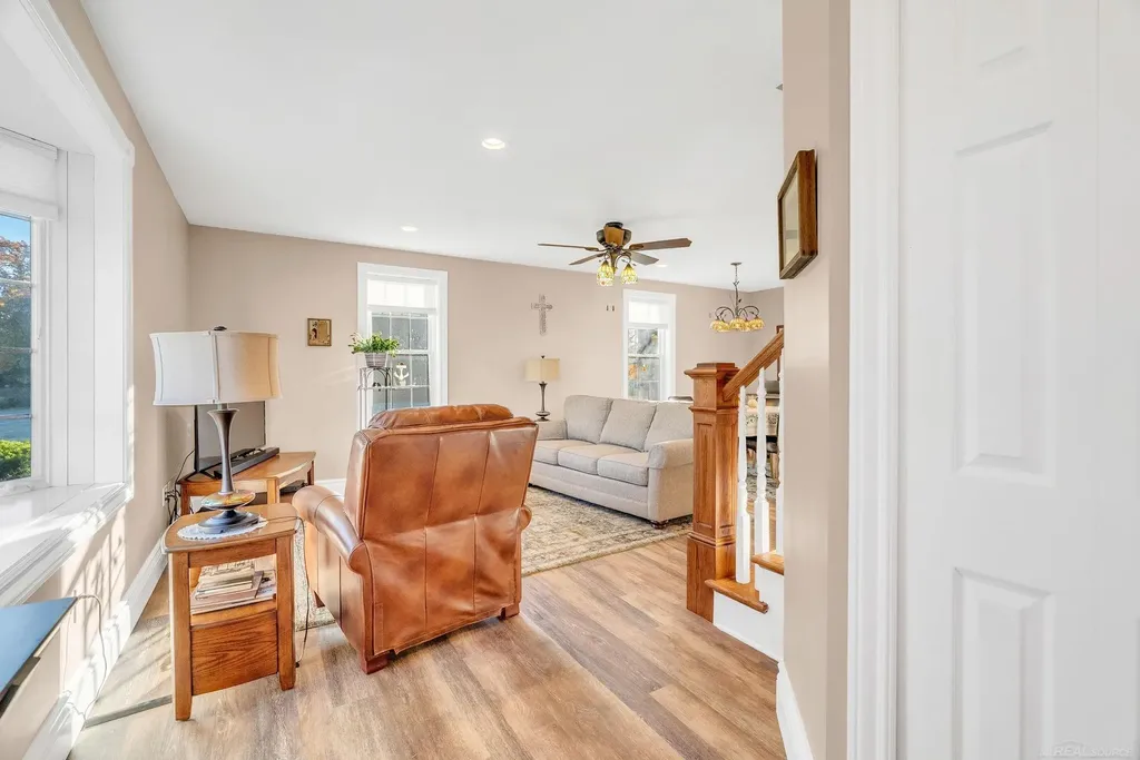 2950 W Hyde Road Washington Township MI 48419