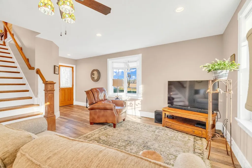 2950 W Hyde Road Washington Township MI 48419