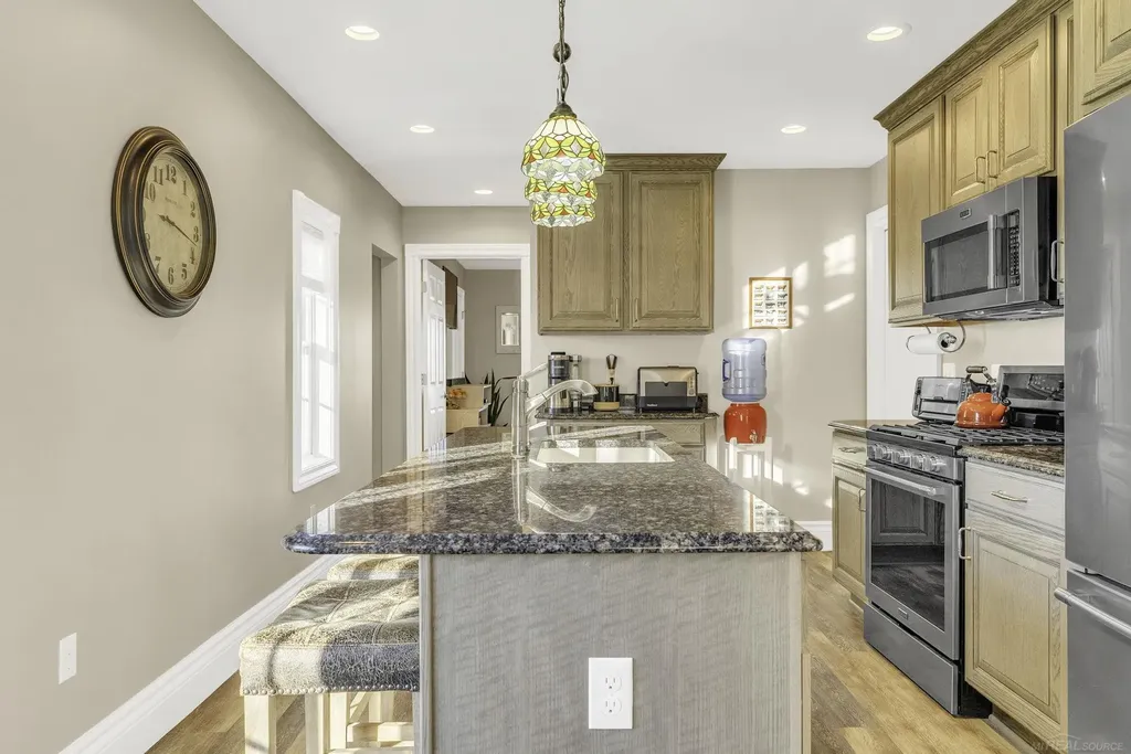 2950 W Hyde Road Washington Township MI 48419