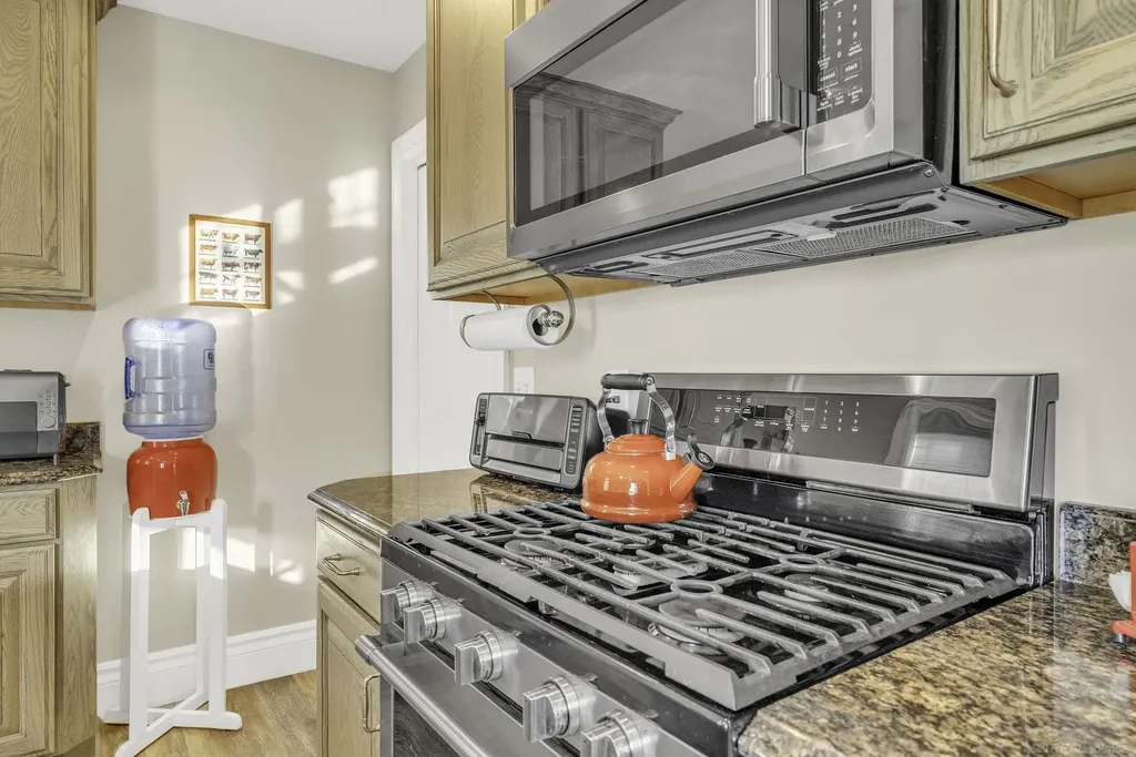 2950 W Hyde Road Washington Township MI 48419