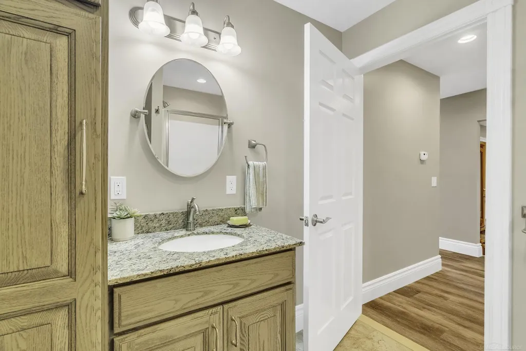 2950 W Hyde Road Washington Township MI 48419