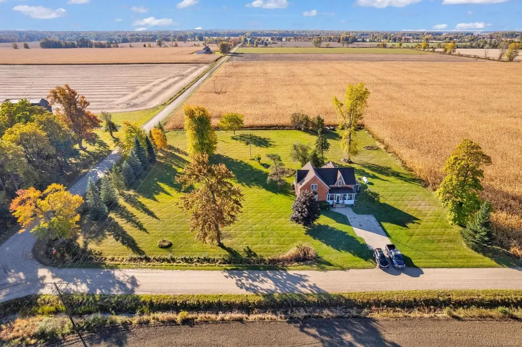 2950 W Hyde Road Washington Township MI 48419