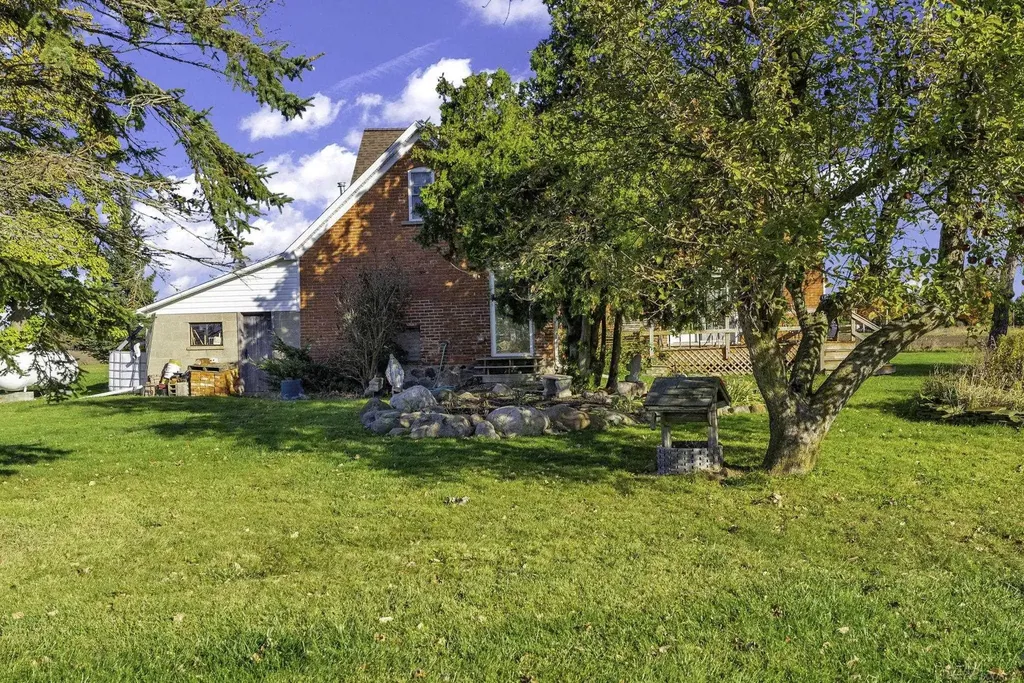 2950 W Hyde Road Washington Township MI 48419