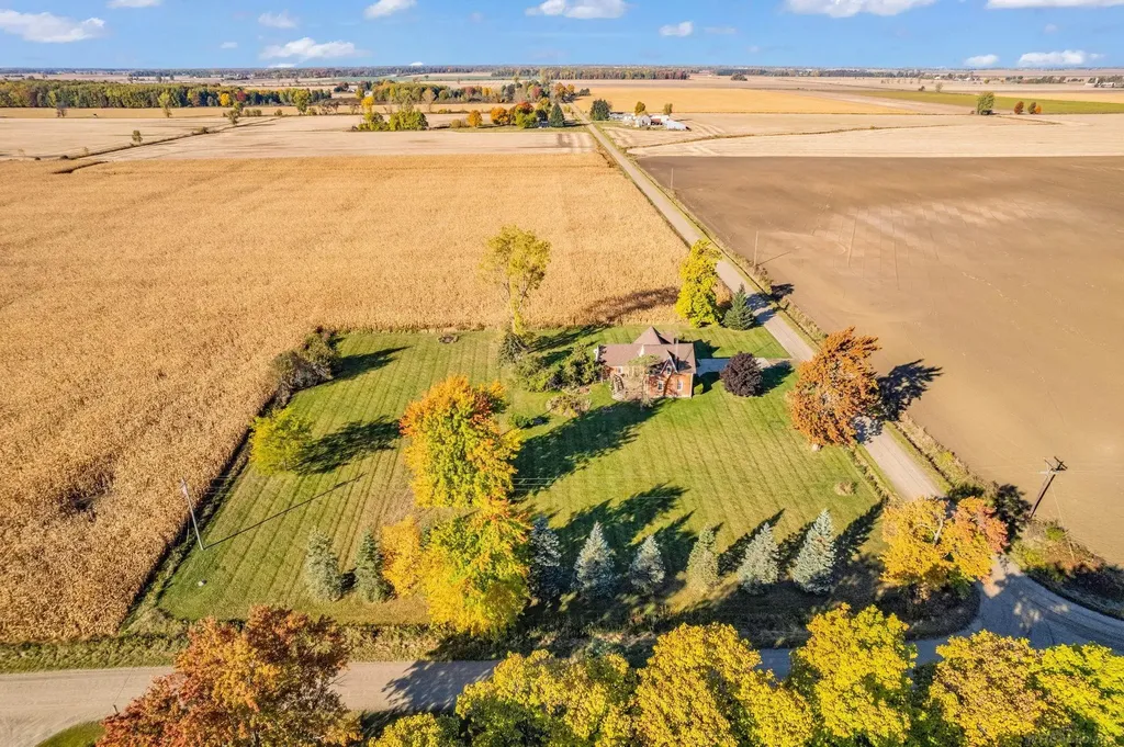 2950 W Hyde Road Washington Township MI 48419
